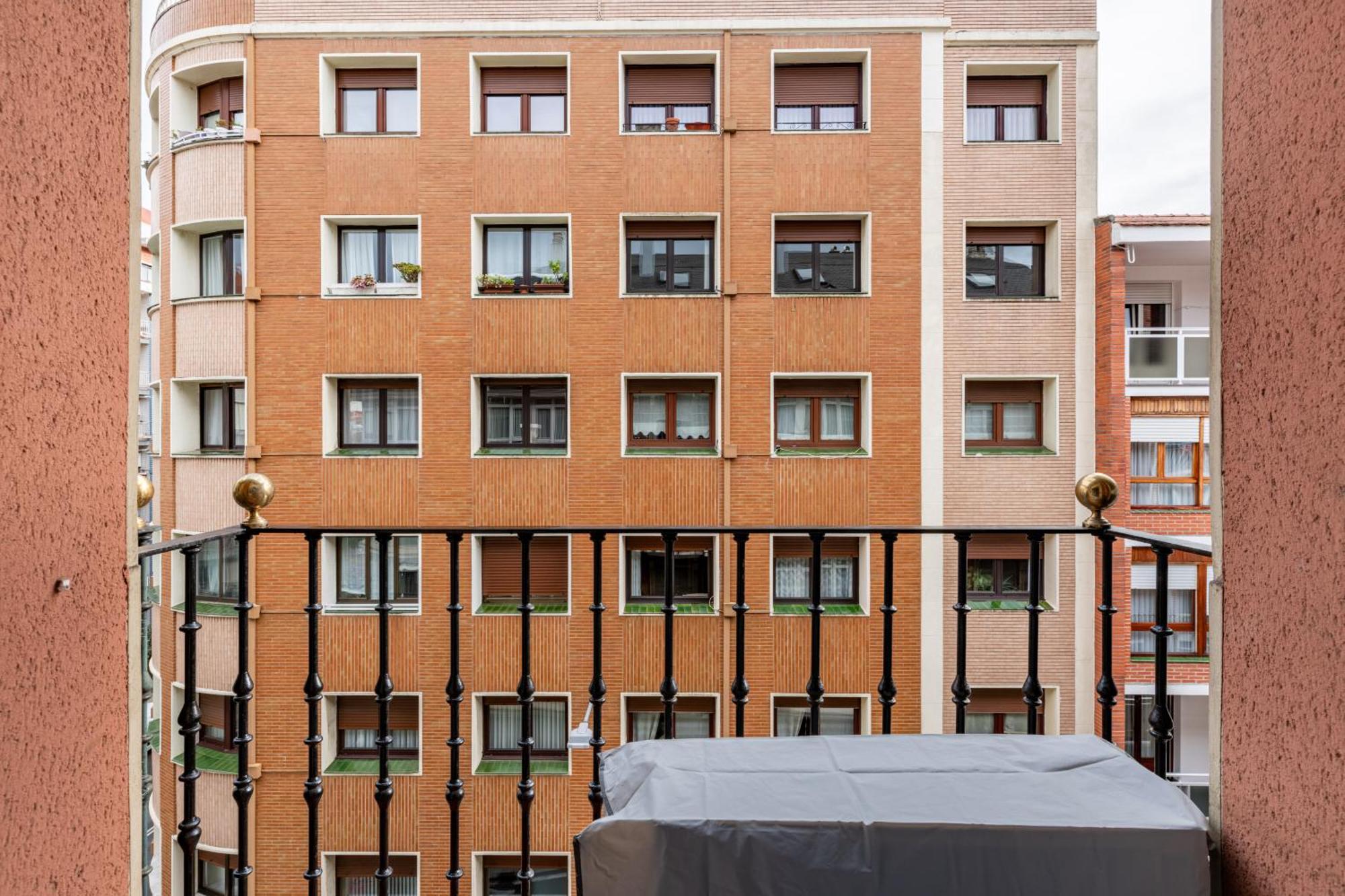 Exclusivo "Gran Bilbao" Suite Deluxe Parking Opcional Santurtzi Exterior foto